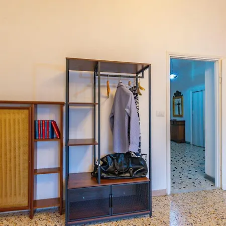 La Casa Di Nirvana Daire *