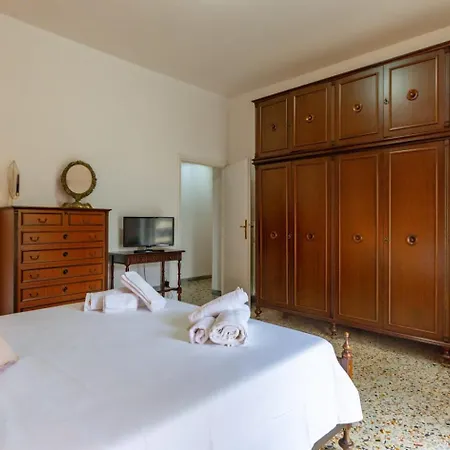 La Casa Di Nirvana בראצ'יאנו