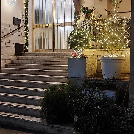 La Casa Di Nirvana Bracciano (Rome)